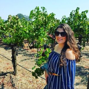 Meet your Posher, Christina